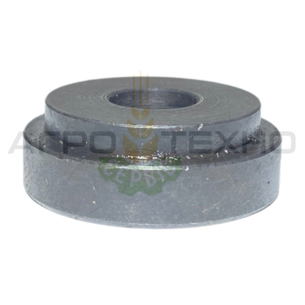 060015 - Втулка ножа Claas / Alpha Parts 060015, 060015 claas, claas 060015, 060015 клаас, клаас 060015, Втулка 060015, 060015 Втулка