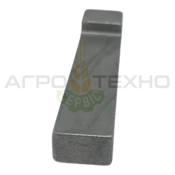 101541 - Шпонка з головкою 12x8x45 Claas / Alpha Parts