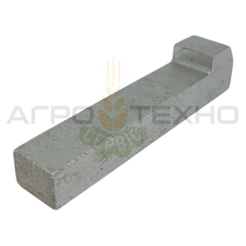 007614 - Шпонка з головкою 10x8x45 Claas / PW Group (101522)