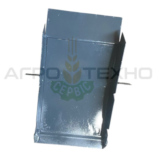 735985 - Кришка Claas / Alpha Parts